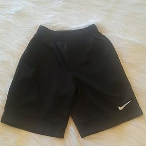 Toddler Boy Nike Solid Mesh Shorts